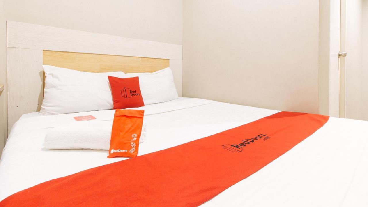 Reddoorz Plus Near Osmena Highway 2 Manila Eksteriør billede