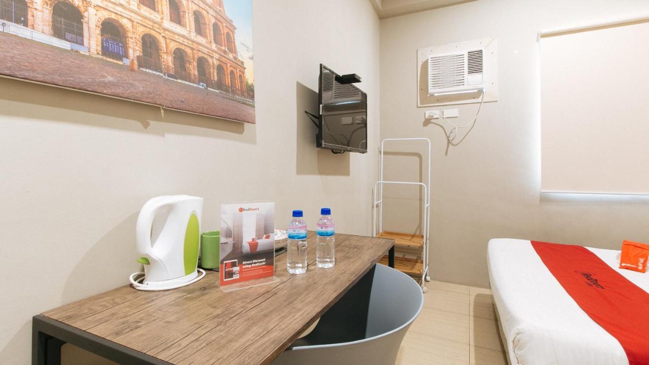 Reddoorz Plus Near Osmena Highway 2 Manila Eksteriør billede