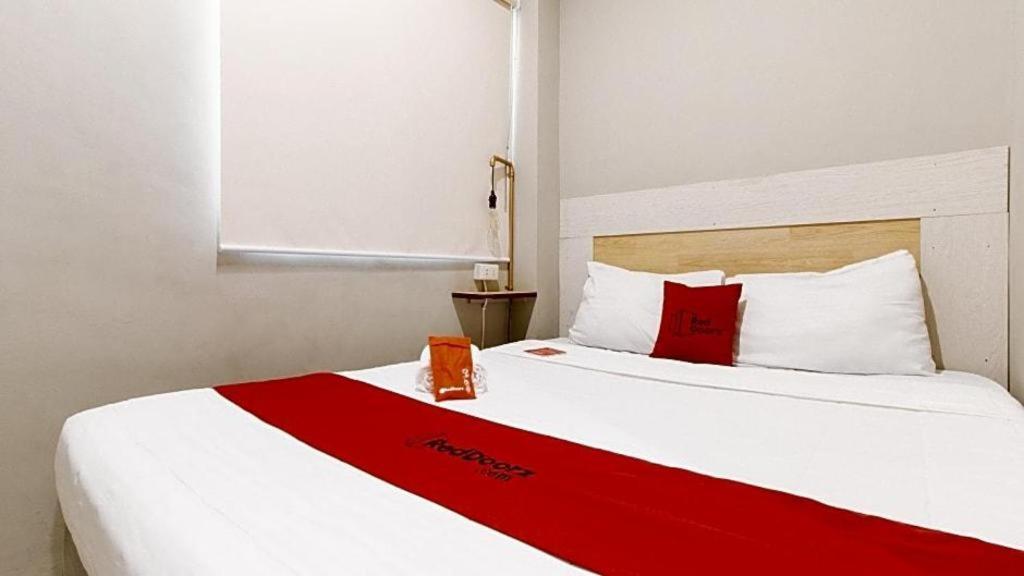 Reddoorz Plus Near Osmena Highway 2 Manila Eksteriør billede