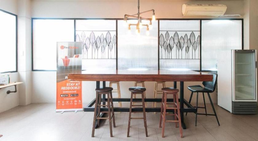 Reddoorz Plus Near Osmena Highway 2 Manila Eksteriør billede